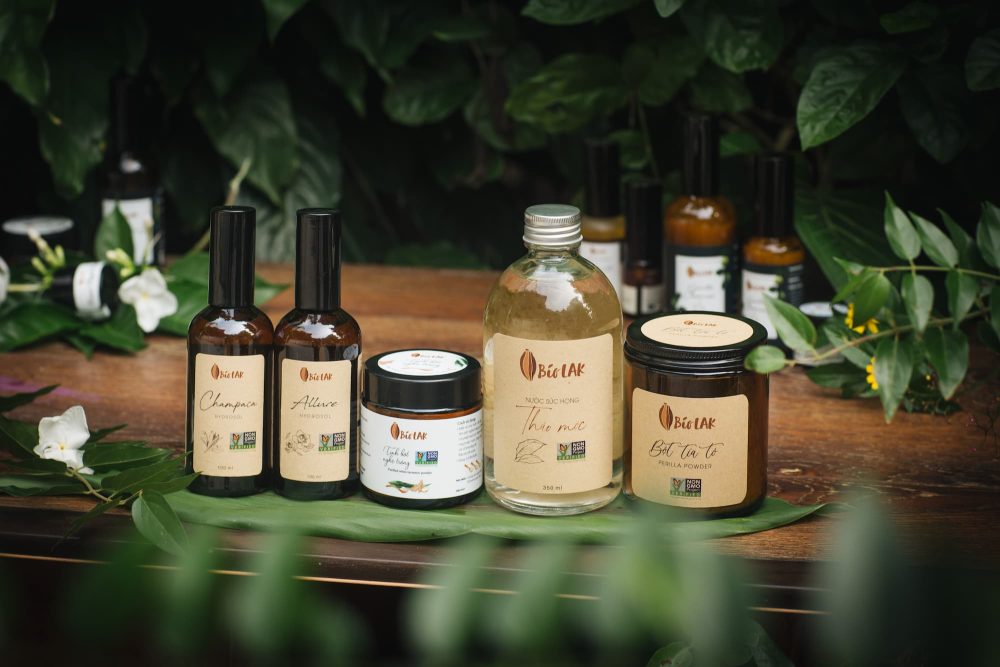 Từ giấc mơ giữ hồn cây cỏ Việt đến hành trình BioLAK kiến tạo thương hiệu mỹ phẩm xanh